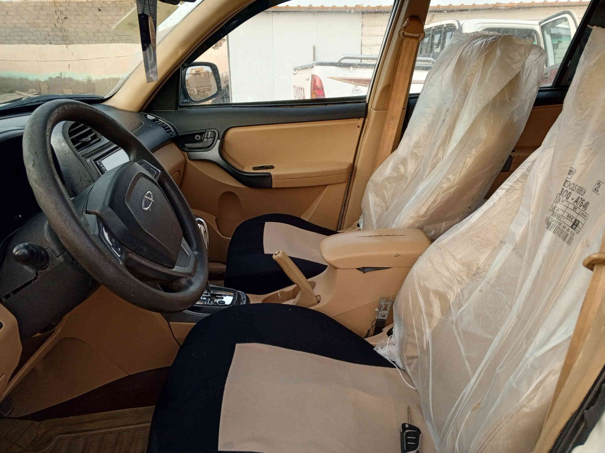 السلام عليكم لبيع  تيكو 2012 شكل 13 للبيع سياره جاهزه  محرك وكير جديد تبريد تدفئه شغال حداديه كله جديدهه
بيه رشات صبغ مال خياسات فقط السياره رقم بغداد الألماني مداور ثاني يوم سنويه جديده
 سعر  53
 الاستفسار على رقم 
***********
