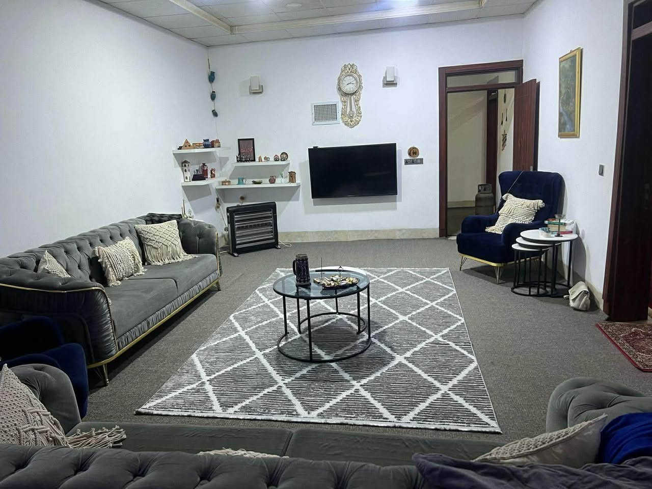 سعریان گونجاو❗
قەنەفەکان 10وەرەقەی پێدراوە ئەیفرۆشێتەوە بە400
دووفەرشی بووهیمی دانەی 50هەزار 
سێتی تەپڵەکی ناوەڕاست،،، لەکەرکوک كركوك, العراق


**إذا كنت صاحب هذا الإعلان وتريد حذفه لأي سبب، رجاءا أرسل رسالة إلى الدعم الفني**