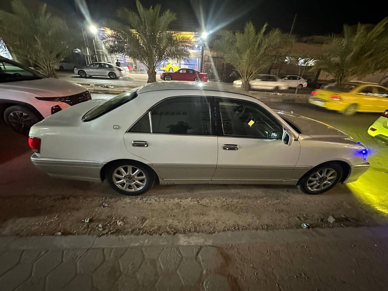 ملكه 2003 رقم كركوك قرار 48 مفحوصة ومدفوع كمرك مكفوله من الكص ونقل الجثه شاصي 75 ديفور الكبير تبريد حداديه كهربائيات كله جديد تخم تاير صار ٥ أيام من شاده جديده السياره مذب  عليها ألف السعر 90 وبيها مجال العنوان نجف كوفه قليل ***********
