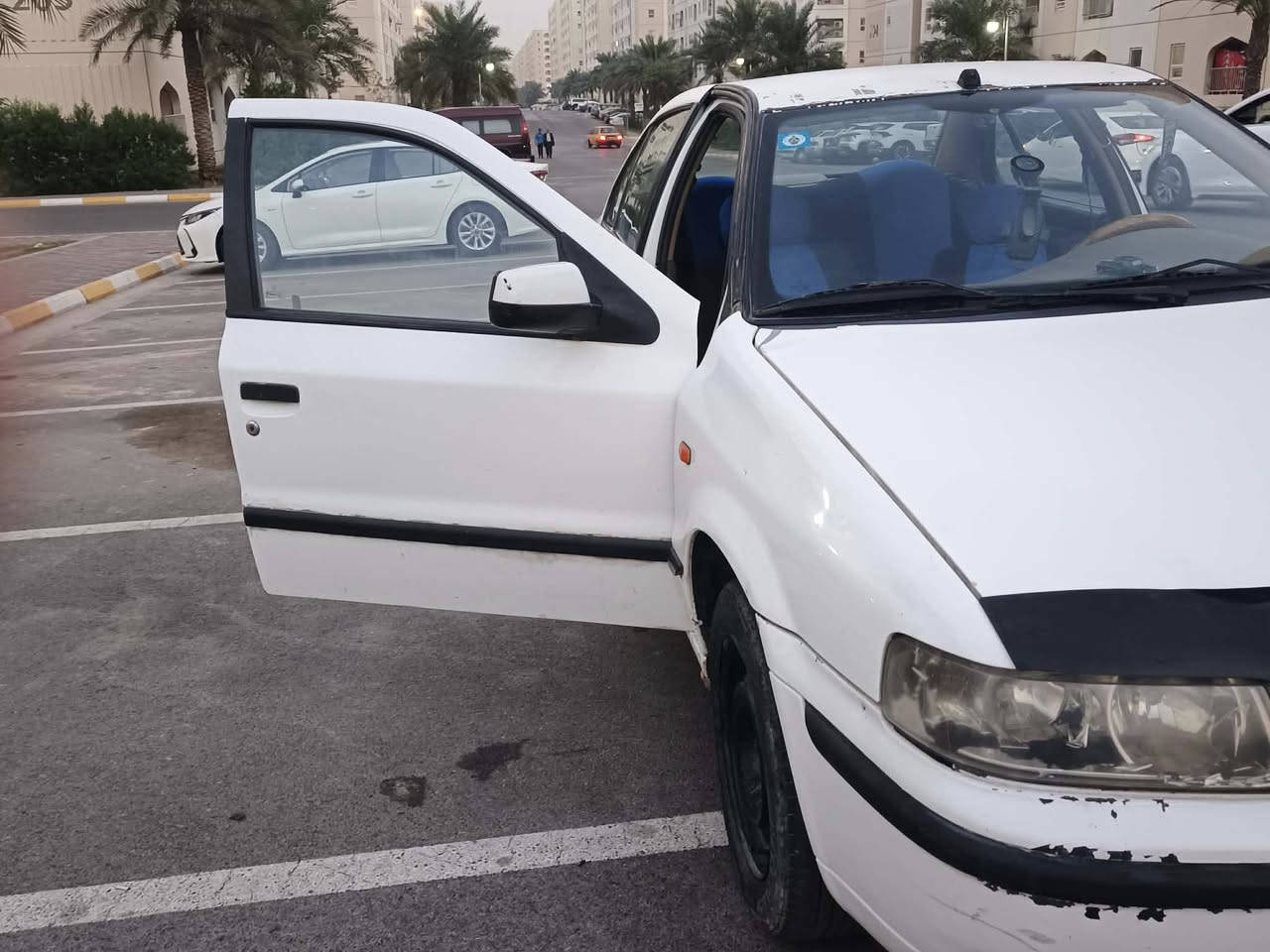 يا الله سلام عليكم سياره البيع سمند موديل 2011 كير خير من الله صدره حلو رقمه كربلاء باكن السياره بغداد غرب مجمع بسمايه
السعر 38 وبيه مجال  
بسمه السياره 
رقم الهاتف ***********
