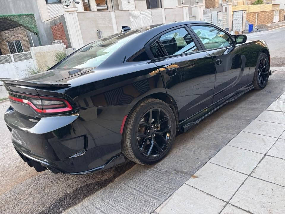 السلام عليكم
للبيع دودج جارجر موديل ٢٠٢١ وارد امريكي حادثها موضح بالصور ومرفق ويا فحص سونار كامل ، ماشية ١٠٨ الف كيلو يعني تقريب٦٢ الف ميل وسياره داخله العراق من امريكا ماشية ٤٥ الف ميل استخدام قليل ومتروكة ع حالها ومواصفاتها مال الجي تي عادية معروفة السياره مكانها بغداد اليرموك معروضة ١٨٩ وبيها مجال، اتصال واستفسار
*********** متوفر واتس اب
