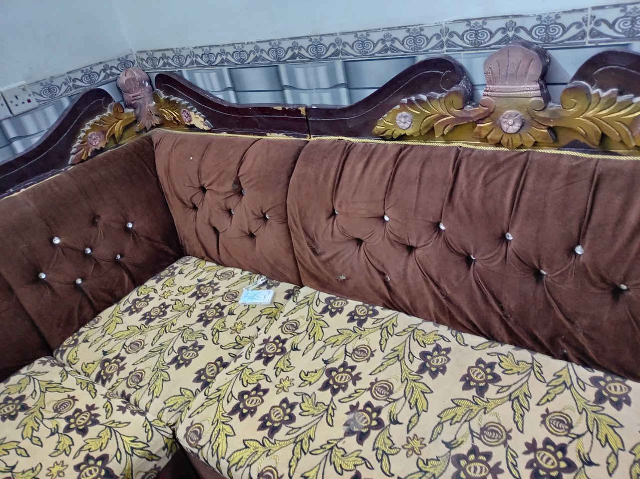 السلام عليكم من رخصت الادمن ديوان تسكام ١٤مقعد ماخذه بليون وربع رايده ب٥٠٠وبي مجال مكاني كفائات السيديه قرب تقاطع درويش


**إذا كنت صاحب هذا الإعلان وتريد حذفه لأي سبب، رجاءا أرسل رسالة إلى الدعم الفني**