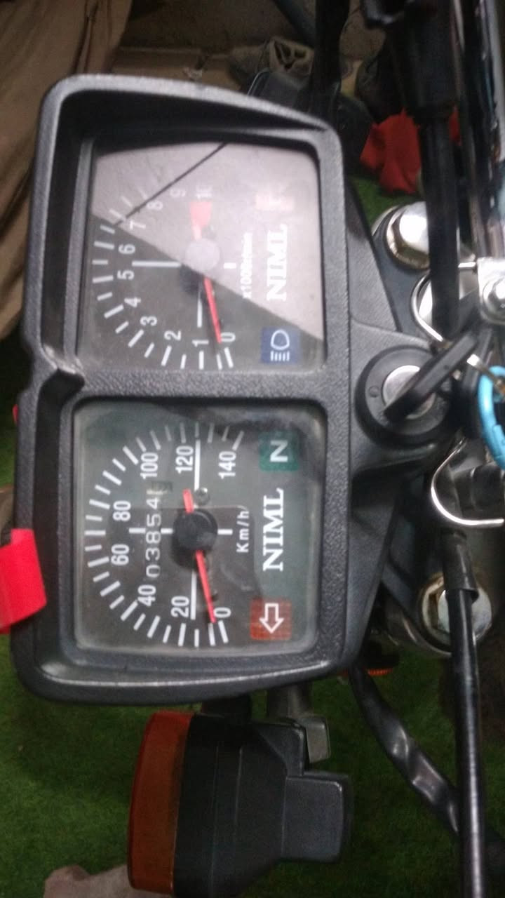 السلام عليكم
سيبايه طابقين 
بك لايت مع جاملغ
4اشاير شغالات
عداد شغال هوه ولضوه مالته
كشن نامه
السعر قيم وخذ
عنوان كربلاء اربع انهر خلف البارون
متواجد خاص


**إذا كنت صاحب هذا الإعلان وتريد حذفه لأي سبب، رجاءا أرسل رسالة إلى الدعم الفني**