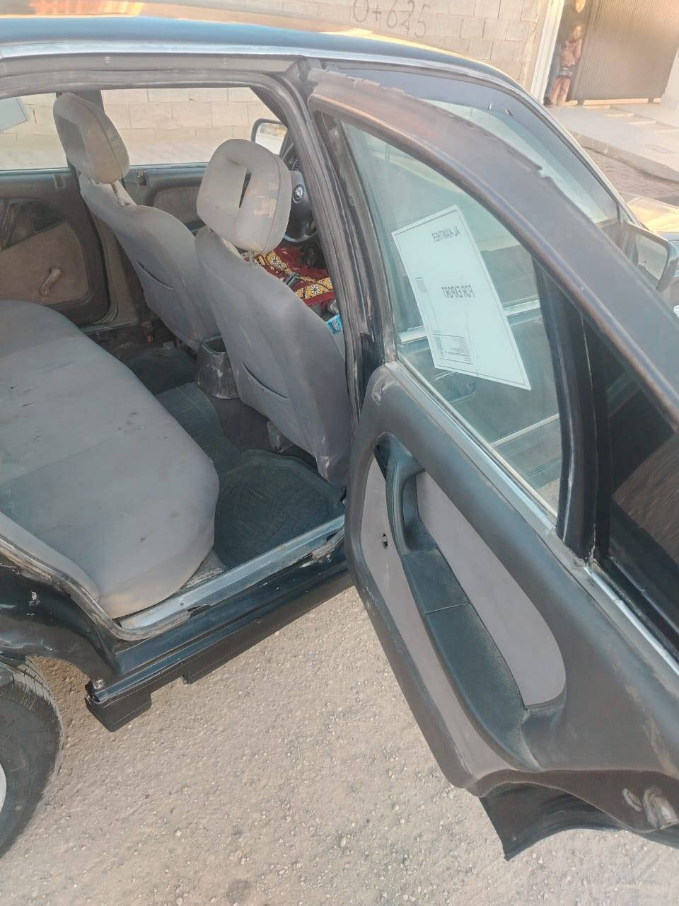 اوبل اوميكا موديل 91 انبار شرط تحويل مصبوغه عام للجماليه محرك 2000 بلادي كير عادي السعر 30 ورقه وبيه مجال بصيط للعلم بيع فقط لا مراوس ولا قسط مكاني خالديه الاستفسار /*********** مكلف بنشر فقط
