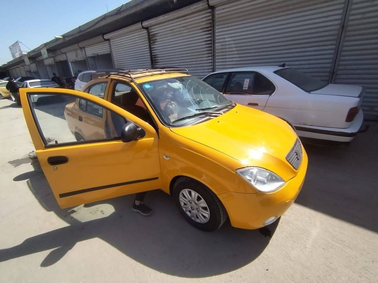 للبيع طيبه موديل ١٨ سياره جاهزه تبريد شغال حداديه وكير ومكينه جدد رقم بغداد بيها مكانت صبغ سياره حلوه مكانها بابل قماره وبنيد وجنطه وشواصي مكفولات سعره ٤٠ رقمي ‏‪***********‬‏ للتواصل
