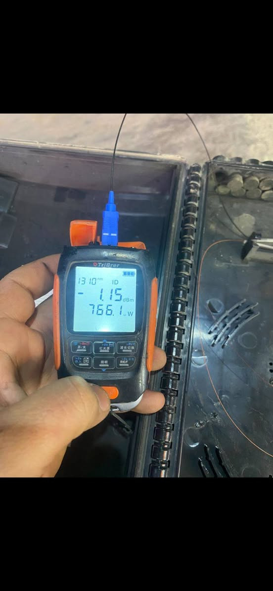 اسلام عليكم ، 👋
تيم فايبر قطع فايبر 
اسعار تنافسيه
نبذة من اعمالنه الفنيه 💪
كوادرنه مستمره ع مدار 24 ساعه 🤙
رغم الضروف 😢
مد و لحيم FTTH 
كابينات 📶لنكات ✈️➖قطوعات  🚀〰️صيانه بورات (أدامه) 
للاستفسار  لاتصال ع رقم 
*********** ☎️
او مراسله الصفحه
كوادرنا في خدمتكم ❤️
