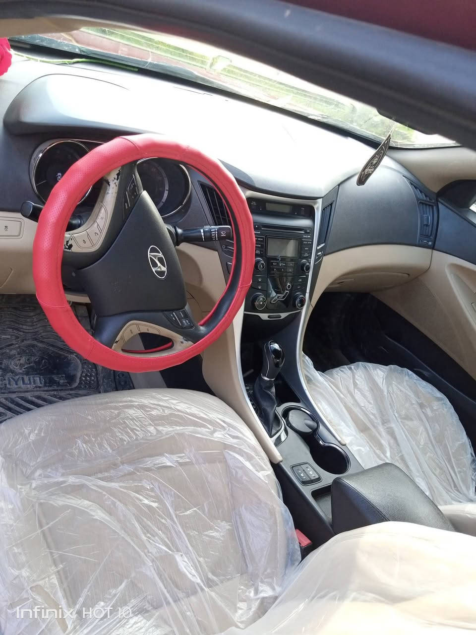 السلام عليكم سوناتا 2013امريكي كلين شرط مكفوله من الصبق والدعم السعر 115وبيهه مجال قليل تصل ***********
