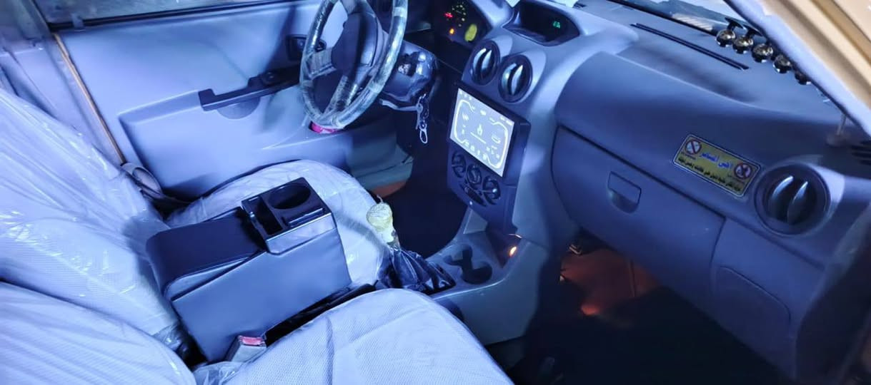 السلام عليكم
سايبا موديل ٢٠١٢ 
تبريد شغال تخم تاير جديد 
راديتر جديد 
كمبريسر جديد 
مراوح جديده 
كهربائيات شغاله 
سياره تجي تشوفها شوفت عينك يلا تاخذها 
السعر 30 وبيها مجال

‏‪***********‬‏
