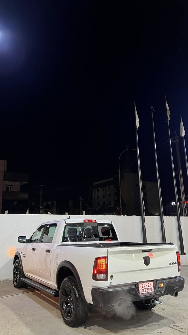 Dodge Ram 1500 Warlock
2023 - V8 - 5.7L - 4X4

شاشه كبير
بسمه
كيج ديجيتال
كشن كهربائي
ناوتو بارك
كير ماوس
رادار ٣٦٠
سوكان فوليوم

١ قتعه صبغ
٢ قتعه كلير

0750 803 0419
