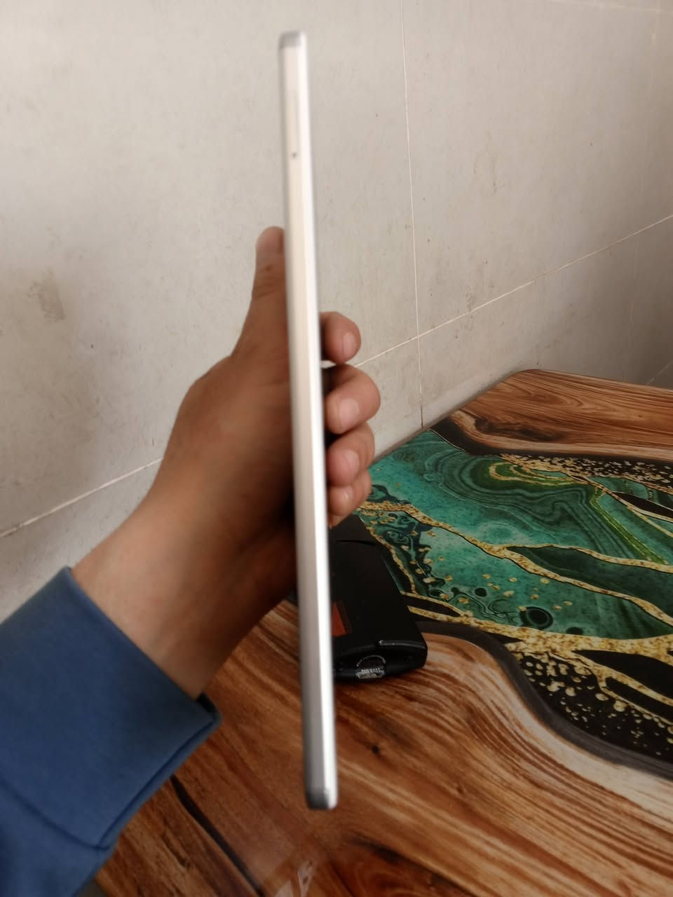 ايباد كلكسي 7 جديد نضافه 100
رام وسينكار ت 
***********
