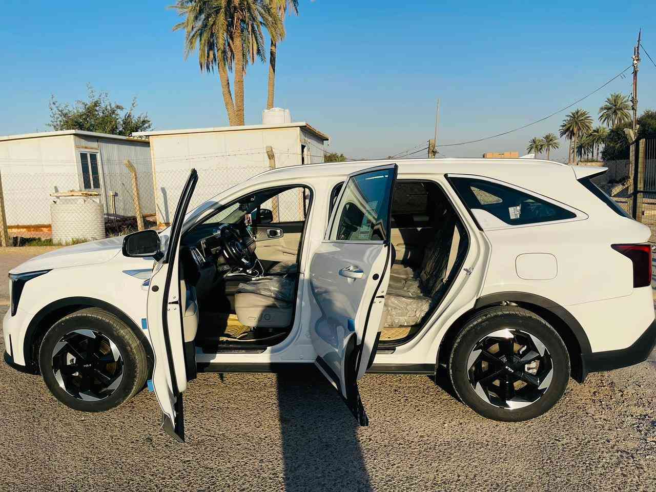 سورنتو للبيع المديل 2024
مواصفات 🪬
باني روما
ويا 19
كير مواس
كشنات كهربائي 
شركة دوليه 
السياره بيدي من الشركه مستلمها بيدي بسمي دوليه
كفاله عامه
للاستفسار:***********
