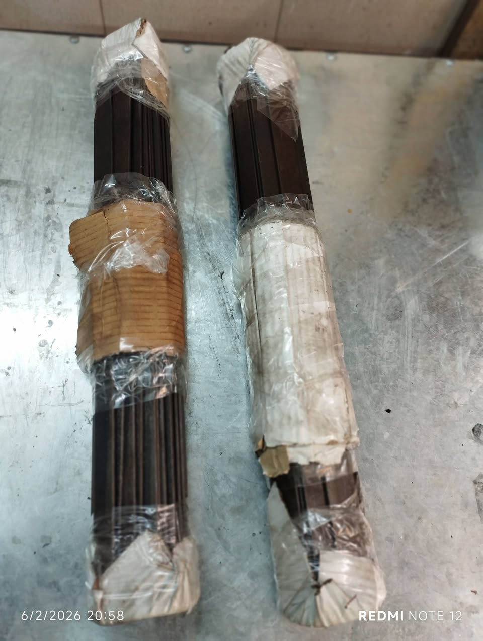 السلام عليكم للبيع شيش كباب حديد سوري ثقيل الطول55سم العرض1انج العدد100مستعمل قليل السعر1000المكان المحمودية الاتصال #***********
