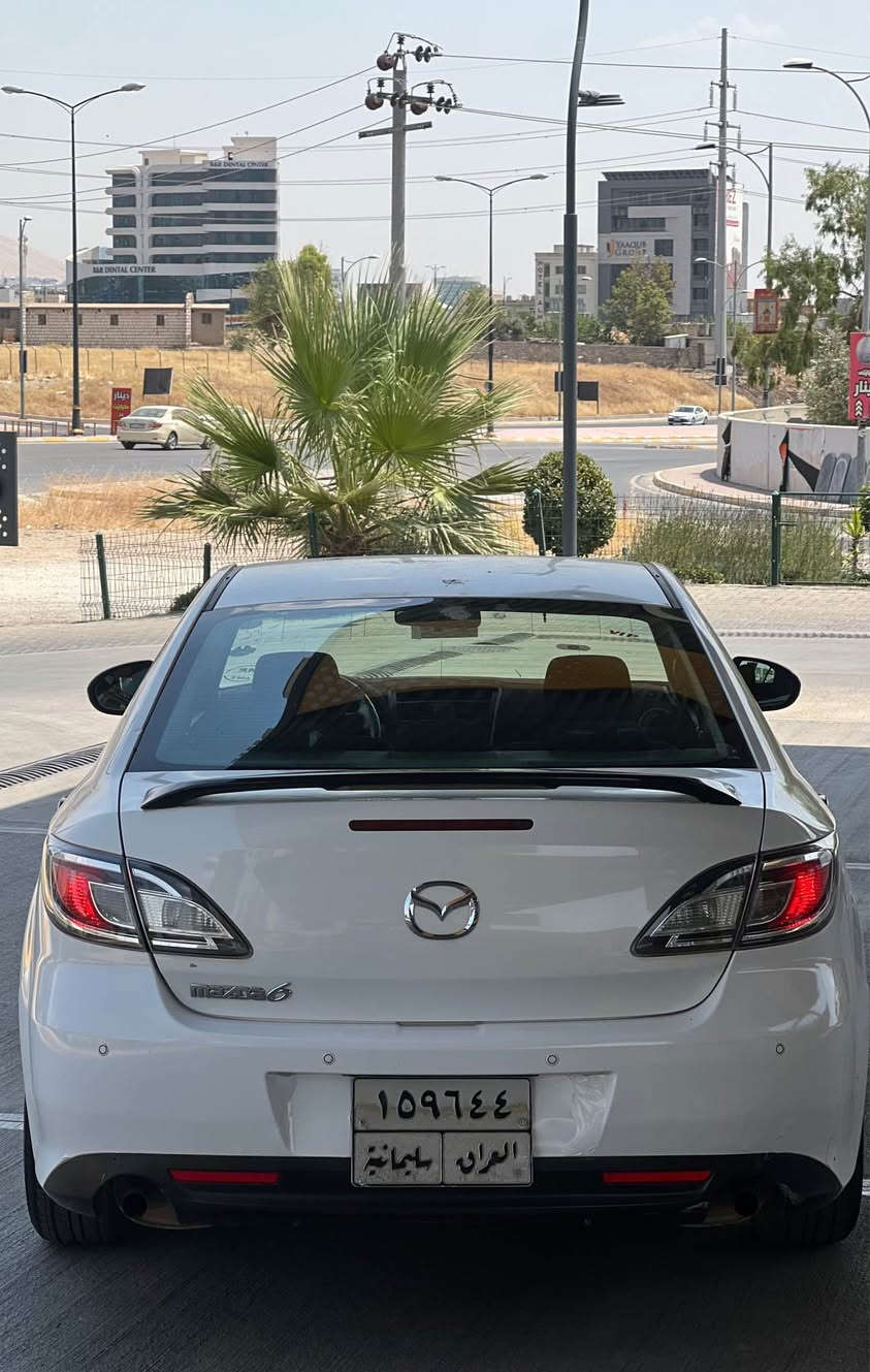***********  سليمانى 
قوفلى ٧٠$ 
٨$نيو خرامه ي له سه ره بوت ئه گيرمه وه 
واته ٦١$نيو 
مازدا ٦ مۆديل ٢٠١٢ مه كينه ٢ونيو ٢.٤ گير وتوماتيك ٢ پارچه ي بوياخه به بي ناوگرتن ده عمى نيه جه مه له خى پيشه وه ده رگاى سايه ق تايه و پاترى تازه يه گيرو مه كينه و ته بريدو ته قه و ره قه ى به شه رت 
سوكان كراوه به هـايدروليك نه جاتي بوه السليمانية, العراق
