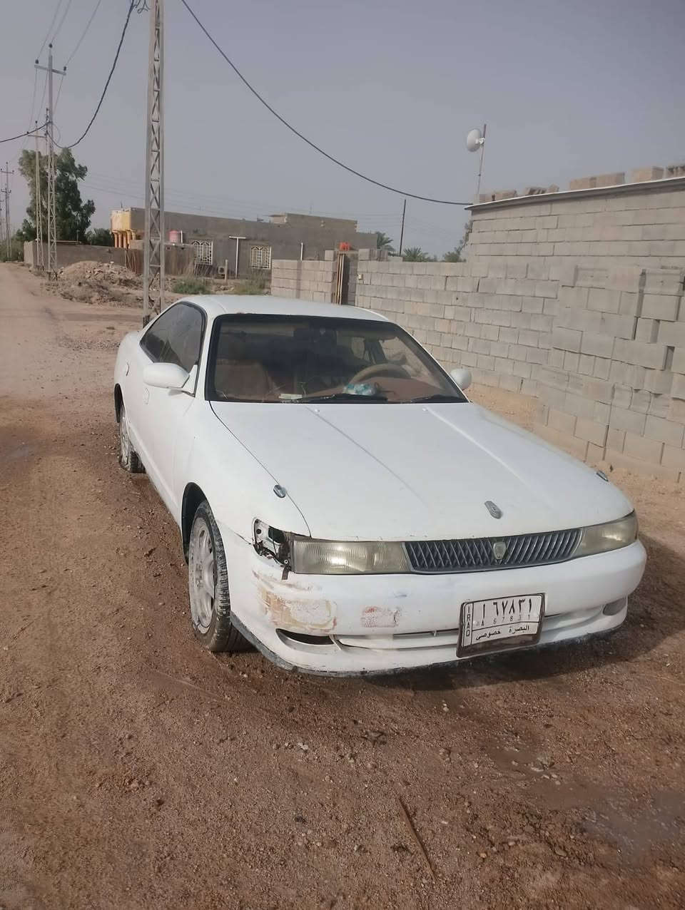 سياره شيزر للبيع بيها كصه جنطه بسمي بس المكينه گايمه رايدها 21 ورقه وبيها مجال مكلف بلنشر غير متواجد على الفيس هذا رقم راعيها ***********
