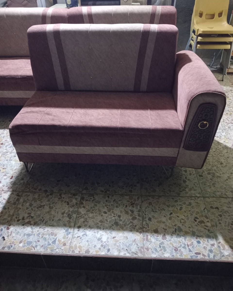 ديوان 9 مقاعد السعر 150
***********
***********
