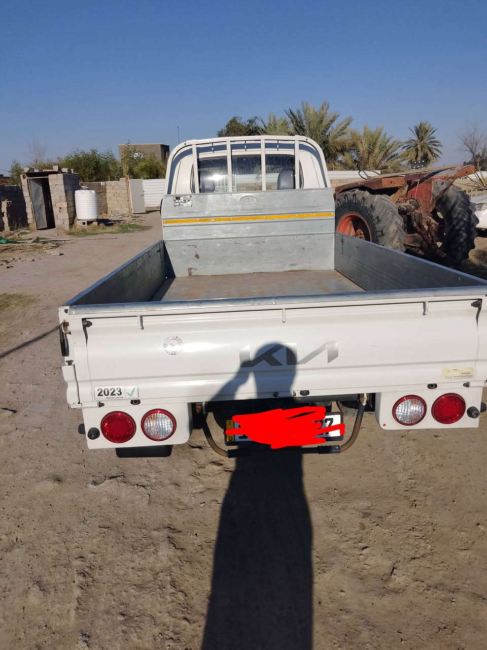 سلام عليكم للبيع سيارة موديل 22 شكل 23 كفاله عامه رقم بغداد ماشيه 127 مكان بغداد أبو غريب  147 وبيه مجال بسيط ***********
