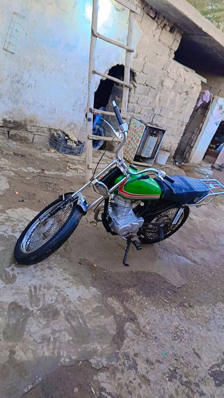 اسلام عليكم درجة للبيع خير من الله لاتبخير ولا تنقيص خير من الله سرعه شلعه لمكان ديالى بعقوبه قرب جسر جورجيه لهاتف ***********
