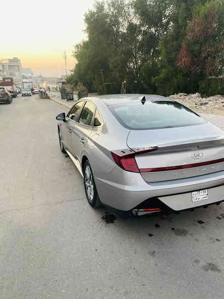 للبيع سوناتا 2023 
ماشيه 30 الف 
مرقمه بغداد انكليزي 
سنويه بأسمي تحويل
فول عدا الفتحه
- مواصفات السيارة
- تحكم استيرن
- شاشة كبيره 
- كامرة خلفية 
- اربعه انظمة قيادة
- محرك2500  
- تبريد بيانو وتدفئه كشنات
- ويل اكروم
- مانع انزلاق
- مثبت سرعة
نقطه عمياء  ورادارات 
جنطه تفتح عند الاقتراب 
توقف ذاتي  
بصمه تشغيل وبصمه ابواب 
 تشغيل عن بعد 
اوتو هولد هاند بريك بصمه
كشن كهرباء  
- تخم تاير وباتري
كير 8 نمر بيانو 
اربع زنون بلاد و حاجب نهاري
- وباقي المواصفات
بنيد وجاملغ وباب كلير 
 السعر 160 وبيها مجال 
***********
***********
مكانها واسط / النعمانيه
