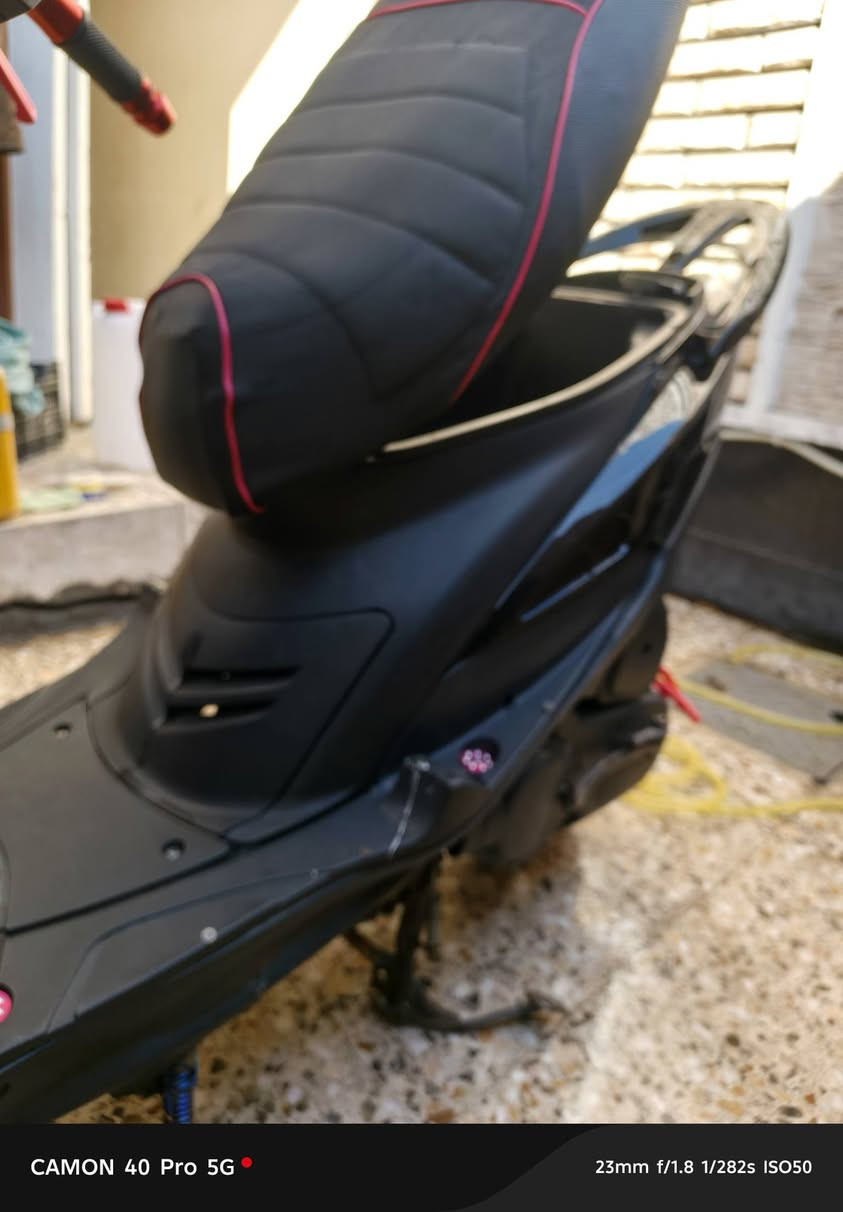 سلام عليكم
ماكس عدله بلاديه تزويد خارجي فقط 
مكان بغداد البياع 600 وبيه مجال قليل  
***********
