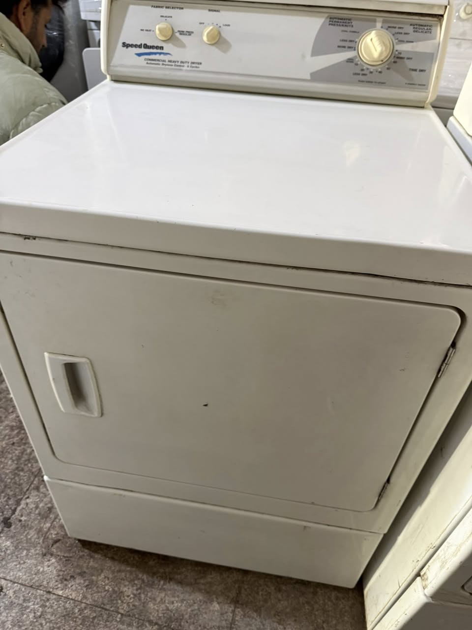 مجفف امريكي سبيد كوين العنوان البصره المعقل خمسين حوش ***********
