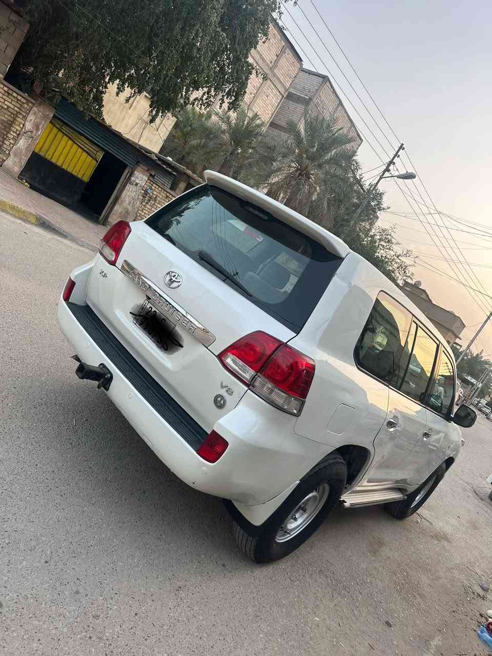 أدوات كفاله سرقه وعشائر وكص وتعهد بالتسجيل  مكاني البصره بيه رشات صبغ السعر 150 وبيها مجال بصيط محرك 8 سلندر كير أوتوماتيك ***********
