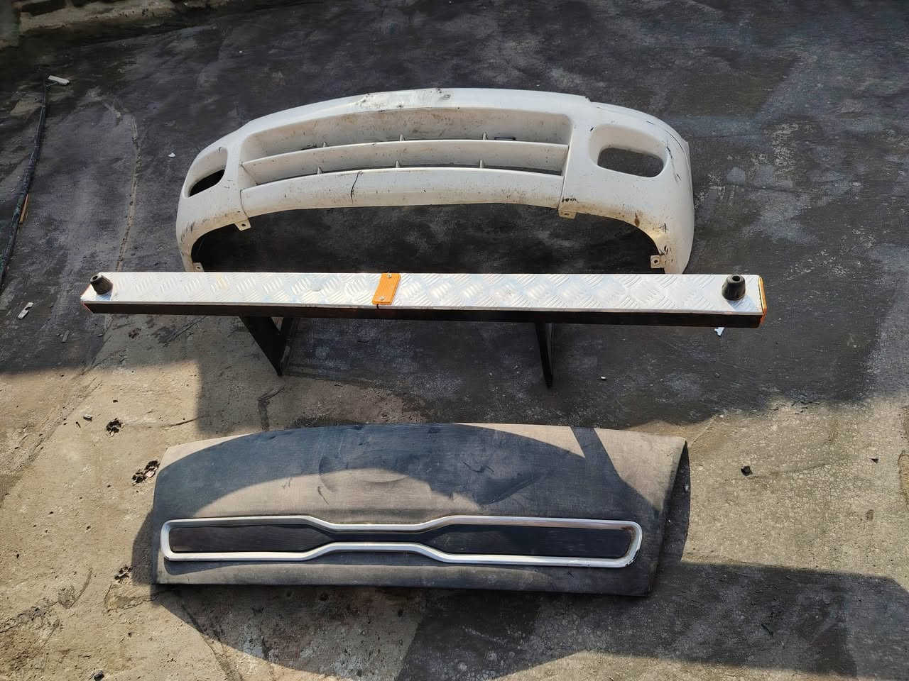 سلام عليكم قراض كيا دمعه مديل 12 فصختهن بلادي *********** بغداد
