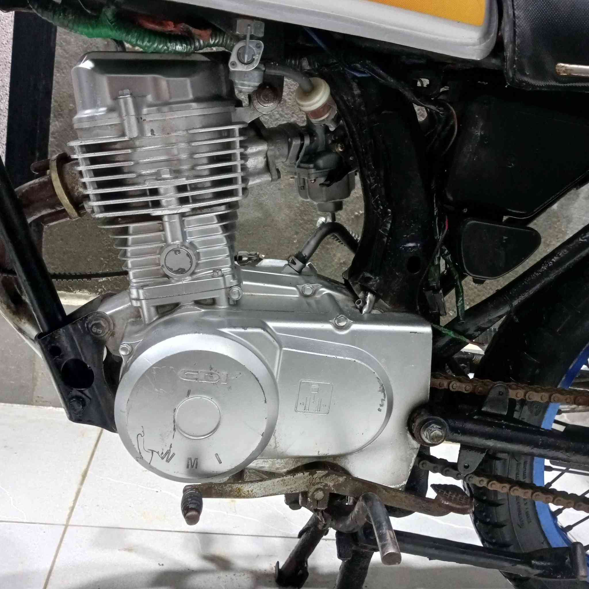 دراجه نامه كلك للبيع دراجه نضافه فول شوفت عينك مكفوله من كلشي من سرقه وغيره دراجه مكينته ناعمه اي صوت مابي متنسمع وتجي وتشوف بعينك سعر 525 وبيه مجال بصره شط العرب
رقم***********
