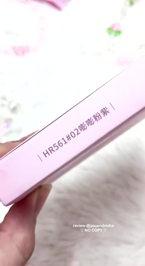 بلاشر   HERORANGE Colors Blusher 4 
البلشر الكوري من herorange يحتوي على اربعه الوان 🇰🇷
بلشر هيراورنج بتركيبة و قوام خفيفة 
🎀- سهل الدمج و ثابت لفترة طويلة 
🎀- سهل الاستخدام و التوزيع على البشرة وينطي مظهرا طبيعي
🎀- ممتاز للاستخدام اليومي
متوفر بثلاث درجات : 
#01 #02 #03
#الاصلي المنشأ كوريا 🇰🇷💯

يوجد لدينا توصيل الجميع محافظات العراق✔️✔️


**إذا كنت صاحب هذا الإعلان وتريد حذفه لأي سبب، رجاءا أرسل رسالة إلى الدعم الفني**