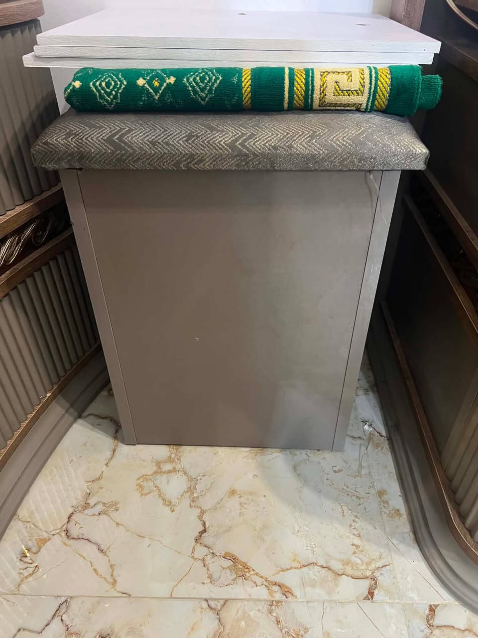 السلام عليكم ورحمة الله متوفر غرفة نوع تركي درجة اولى من اجود الغرف التركيه غرفه ضخمة او تحفه او مكفوله من كلشي كلش نضيفه مابيها لا كسر ولا فطر فقط بيها سكك مال جرارات ثنين تبديل السعر مليونين 11 قطعه مكان الغرفه الرمادي جزيرة البذياب


**إذا كنت صاحب هذا الإعلان وتريد حذفه لأي سبب، رجاءا أرسل رسالة إلى الدعم الفني**