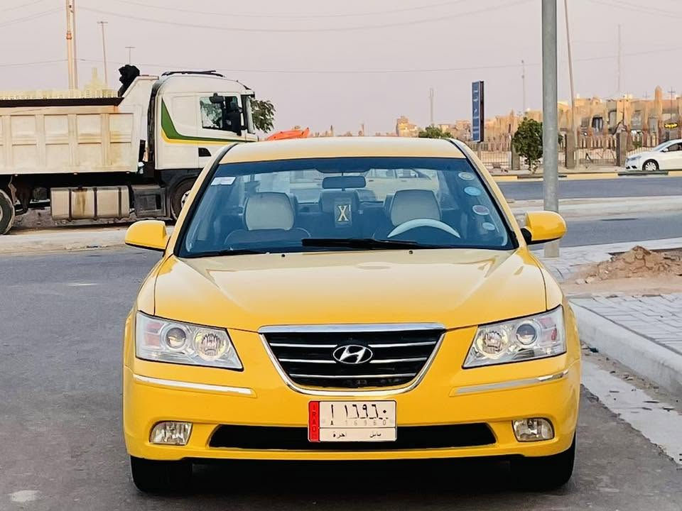سلام عليكم البيع هونداي سوناتا موديل 2009 وارد امريكي حادث بنيد فقط ولباقي مكفولة كفالة عامة شرط اليبل واحد سيارة جديدة وجاهزة من كلشي تبريد ثلج حدادية تخم تاير كير ومكينة 2400 مكفولات هيه غرامات مصفره سيارة أحله من صور السعر 102 لاستفسار علا رقم *********** مكان سيارة كربلاء

