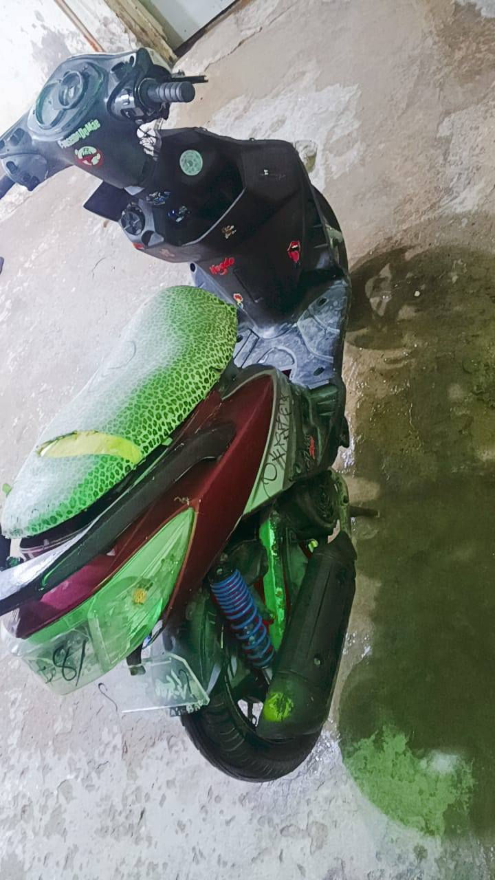 سلام عليكم سكنس ياباني ياباني كابريتر فحل نضيفه نكرة سلف عداد بگ لايت اشاير نقص فقط بجم فقطط مكينه مكفوله مكاني بغداد الشعب حي اور سعر 350 وبيها مجال للشراي متوازي عليها مابيعها بهذا السعر بس متوازي عليها مراوس حسب القناعه رقم ***********
