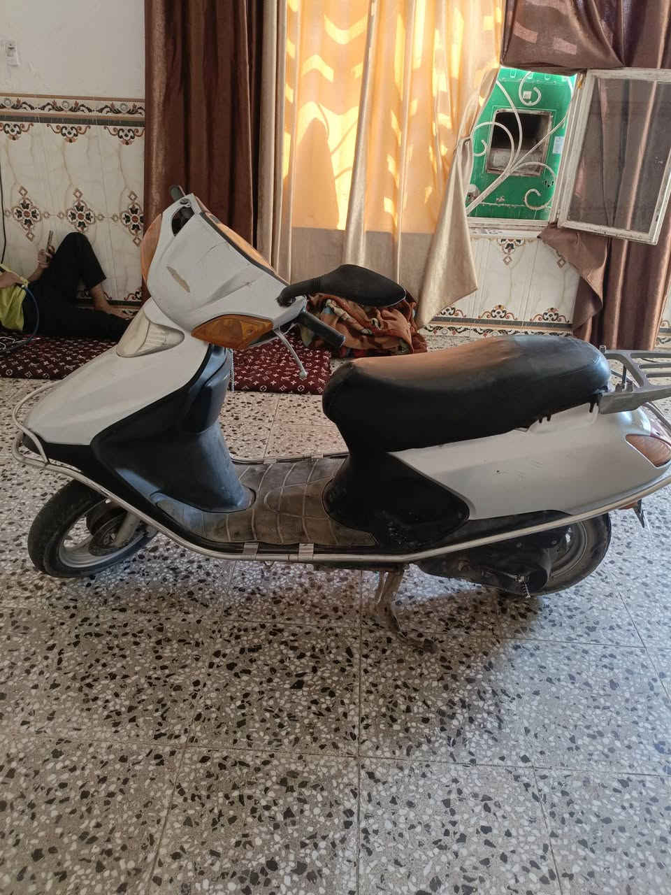 السلام عليكم دراجة سبيسي ماليزي ب200 مكان كوت طشاش ***********
