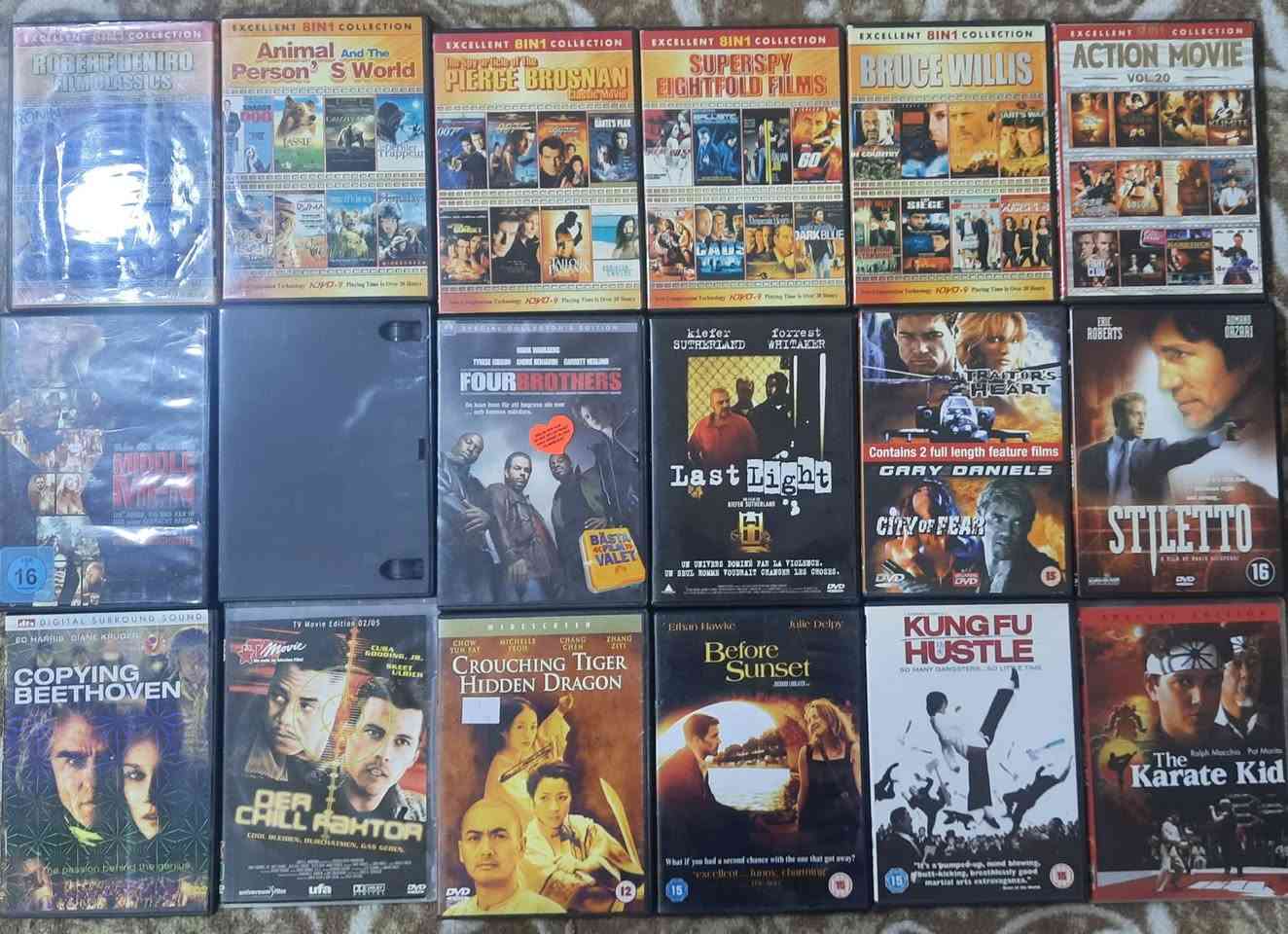 السلام عليكم . من رخصة الادمن المحترم . اكثر من ١٧٥ قرص DVD افلام متنوعة اجنبية وعربية و اغاني فريد الاطرش و عبظالحليم و عراقية و مقامات كبانجي و يوسف عمر سعرهن ١٥٠ الف للاتصال والاستفسار *********** مكان كركوك و يوجد توصيل
