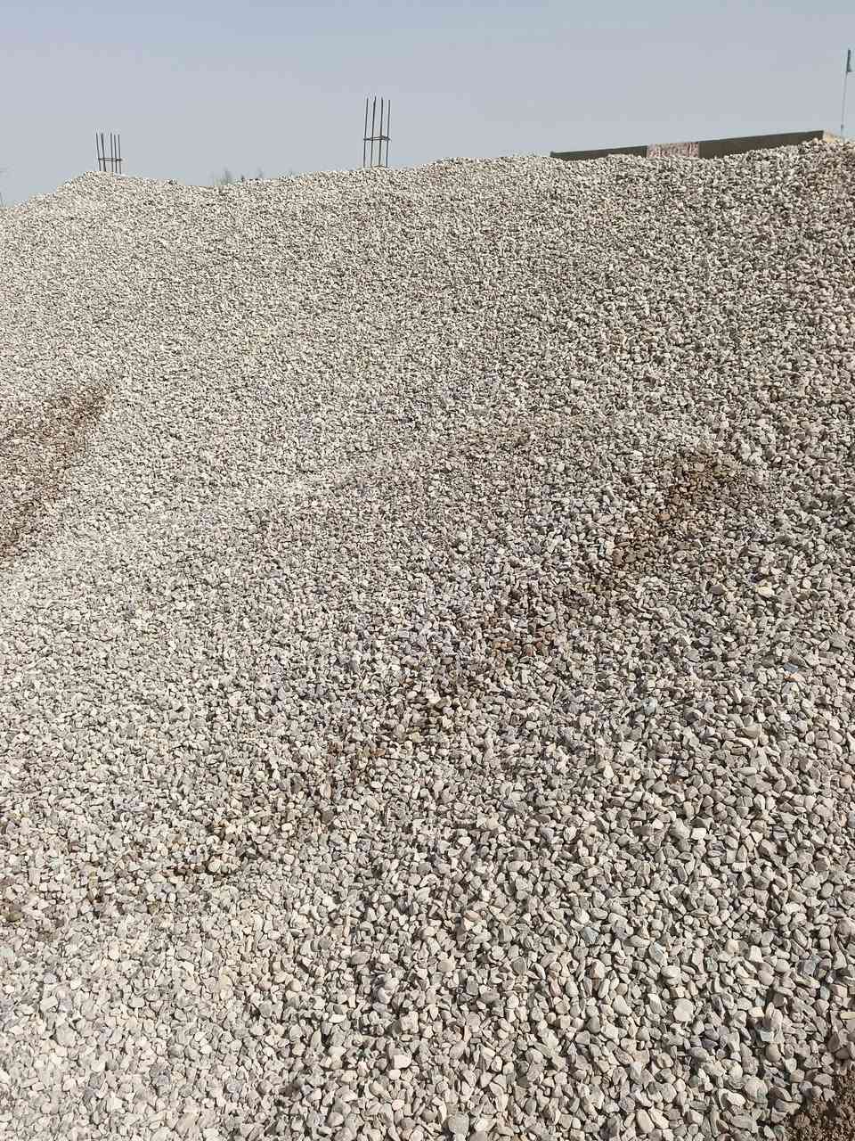 السلام عليكم
سكله أبو جعفر للمواد الإنشائية والمواد المغسوله وهذه الأسعار داخل النعمانية أما الخارج سيكون فرق بسيط في الاجره 
 1) كنتر رمل أسود 25 ألف
 2) كنتر رمل نور الحسين 30 ألف
3) كنتر حصو مغسول 35 ألف
4) كنتر رمل لبخ 30 ألف
5) كنتر چص 70 ألف درجة أولى
6)كنتر سبيس 25 ألف 
7) تك رمل أسود 80 ألف 
8) تك حصو 110 ألف
9) تك چص 300 ألف
10) سكس رمل 150 ألف
11) سكس حصو 225 ألف
12) سكس سبيس 150 ألف
علماً أن الحمل فول 
العنوان : واسط نعمانية طريق المثلث
للاتصال: ***********
           ***********
