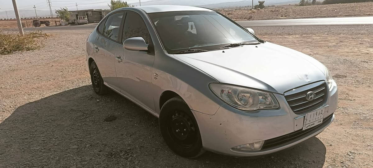 سەیارەکە هیچ مەسروفی نیە دووساڵا لای خۆمانە گێرمەکینە تەبرید هەمووی بەشەرتە چوارتایەی لۆک 150هەزار ڕۆیشتوە
***********
*********** كويسينجاك, أربيل
