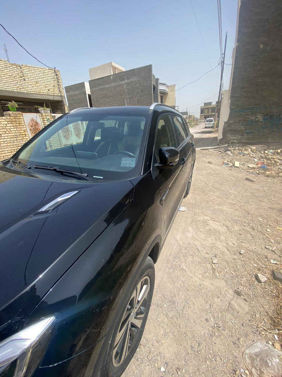 السلام عليكم ورحمة وبركاته
‏شانجان cs75  لون اسود 
‏موديل 2019
‏حجم المكينه 1800 تيربو 
‏ماشيه 105 الف 
‏موصفاتها كلهة معروفه 
‏دخول ذكي 
‏بانوراما 
‏اوتو هولد 
‏3 انضمة قياده 
‏رادارات 
‏2 بصمه 
كشنات جلد
‏فول مواصفات السياره 
‏سياره جاهزه من كلشي ربع ما تصرف عليهة مديومه ادامه عامه سياره مال بيت 
‏رقم بغداد بأسمي تحويل مباشر 
‏سعر 
‏138  وبيهة مجال 
‏العنوان  بغداد الدورة الاستفسار على الخاص او الاتصال بالرقم  ***********
‏
