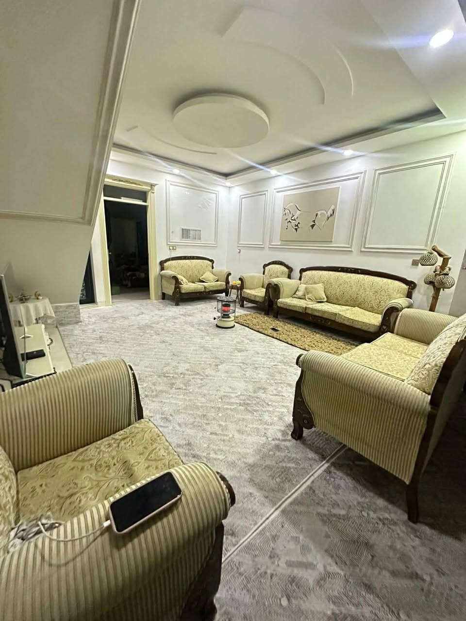 قنفات للبيع نظيفه كلش قفل ١٨٥ بدون معامله العنوان اربيل


**إذا كنت صاحب هذا الإعلان وتريد حذفه لأي سبب، رجاءا أرسل رسالة إلى الدعم الفني**