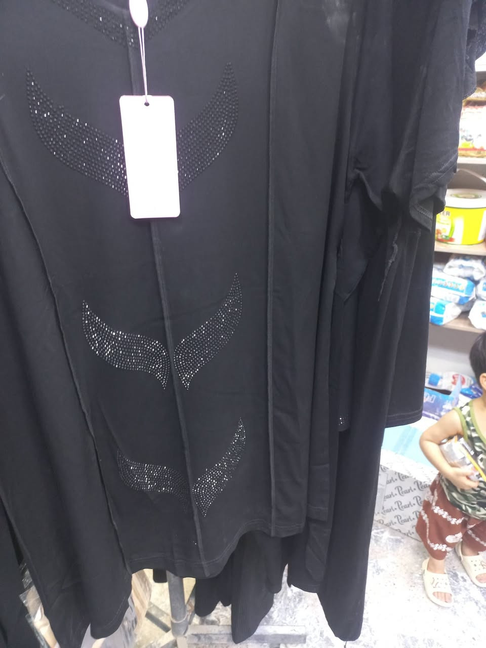 مجمع ريناد للألبسة النسائية والإكسسوارات – داخل أسواق ماركت أبو علي
📍 سوق السوداني – مقابل علوة الريان – مجاور صيدلية غصن الصحة
📞 ***********
🖤 سوادات محرم نسائي – ولادي – أطفال 🖤
✨ تشكيلة متنوعة من الموديلات والخامات المميزة ✨
🛍️ مقاسات متعددة
💰 أسعار مناسبة ومنافسة
🌹 أهلاً وسهلاً بكم ونورتونا 🌹
