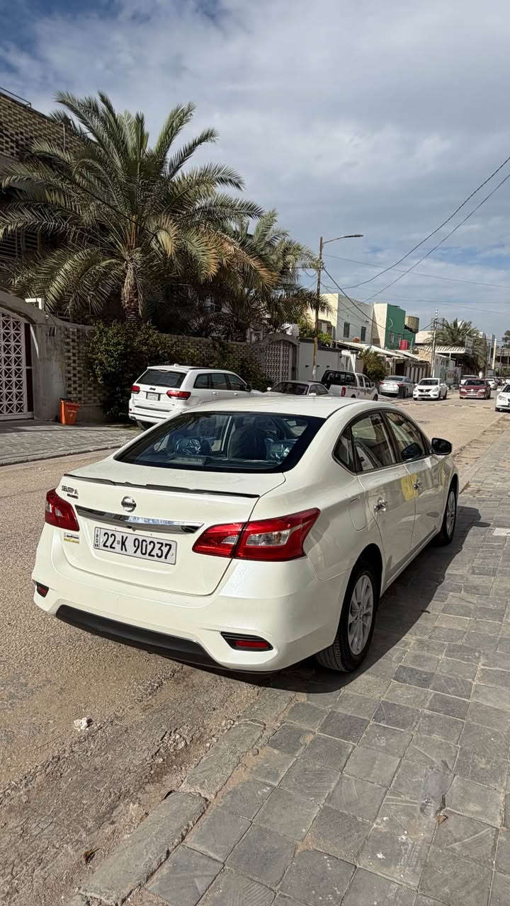 سلام عليكم 
نيسان سنترا مديل ٢٠٢٤ جديده جدآ ماشيه ٤٠ الف فول مواصفات (مكفوله كفاله عامه من صبغ وتبديل وبارد ) عده شخط زغير جوه يده الباب الوره بس 
رقم اربيل بسم شركه تحويل او وكاله 
مكاني النجف السعر ١١٩ $ بيه مجال *********** النجف, العراق
