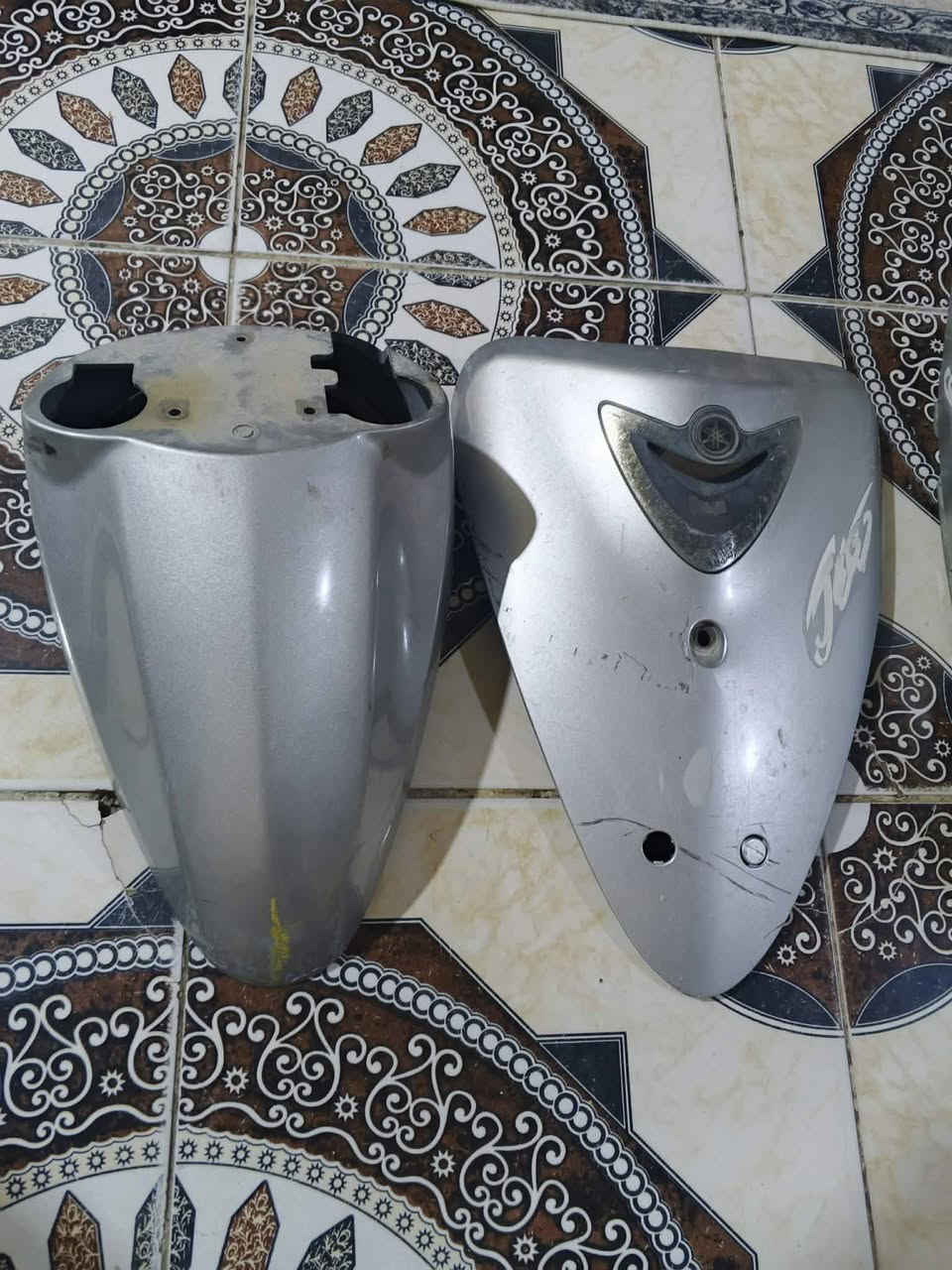 كفرات ماكس منغولي بلاد 
نضيفات وياهن لايت كدام بلاد 
سعرهن 30قفل


**إذا كنت صاحب هذا الإعلان وتريد حذفه لأي سبب، رجاءا أرسل رسالة إلى الدعم الفني**