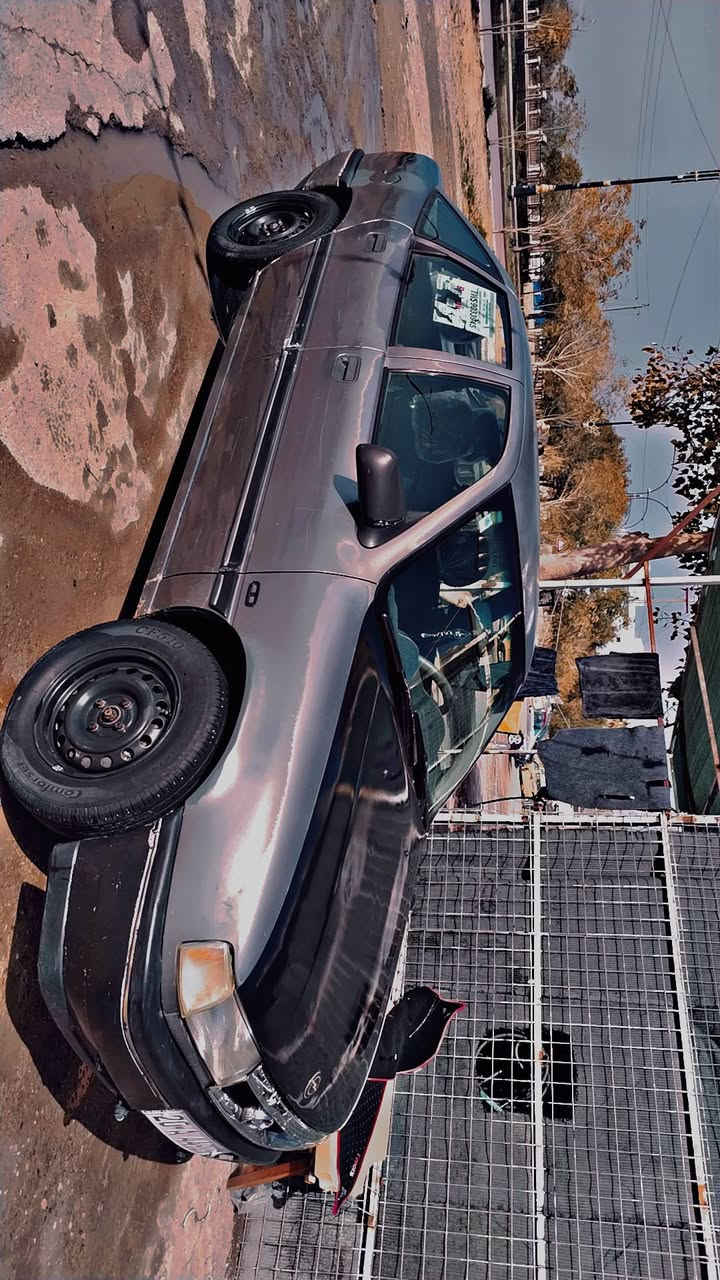 سلام عليكم للبيع سياره اوبل فكتره مديل 1992 حداده جديد تخم تاير جديد جام كهربائيّ مابيه اي ضربه 35او بيه مجال مكان السياره خانقين رقم هاتف ***********
