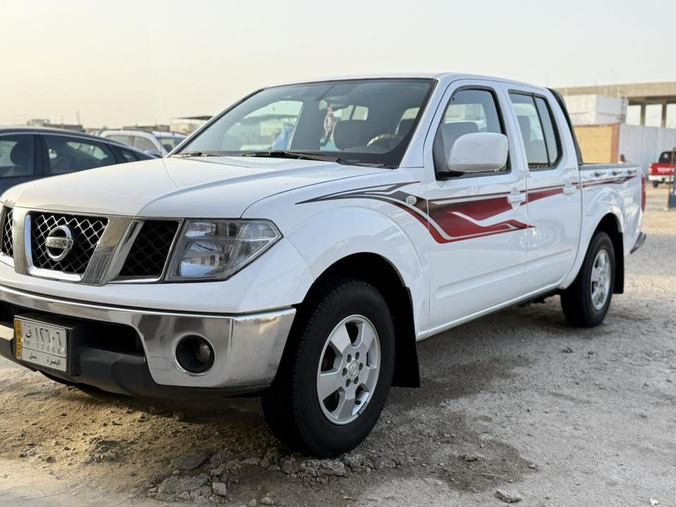 سلام عليكم نيفاره موديل 2009اوتماتيكً رقم بصره فول موصفات مكفوله من الضربه والصبغ والتبديل ماعده شبر صبغ بلحوض مكينه كير جدد سياره جاهزه وأحله من صور *********** مكاني البصره القرنه
