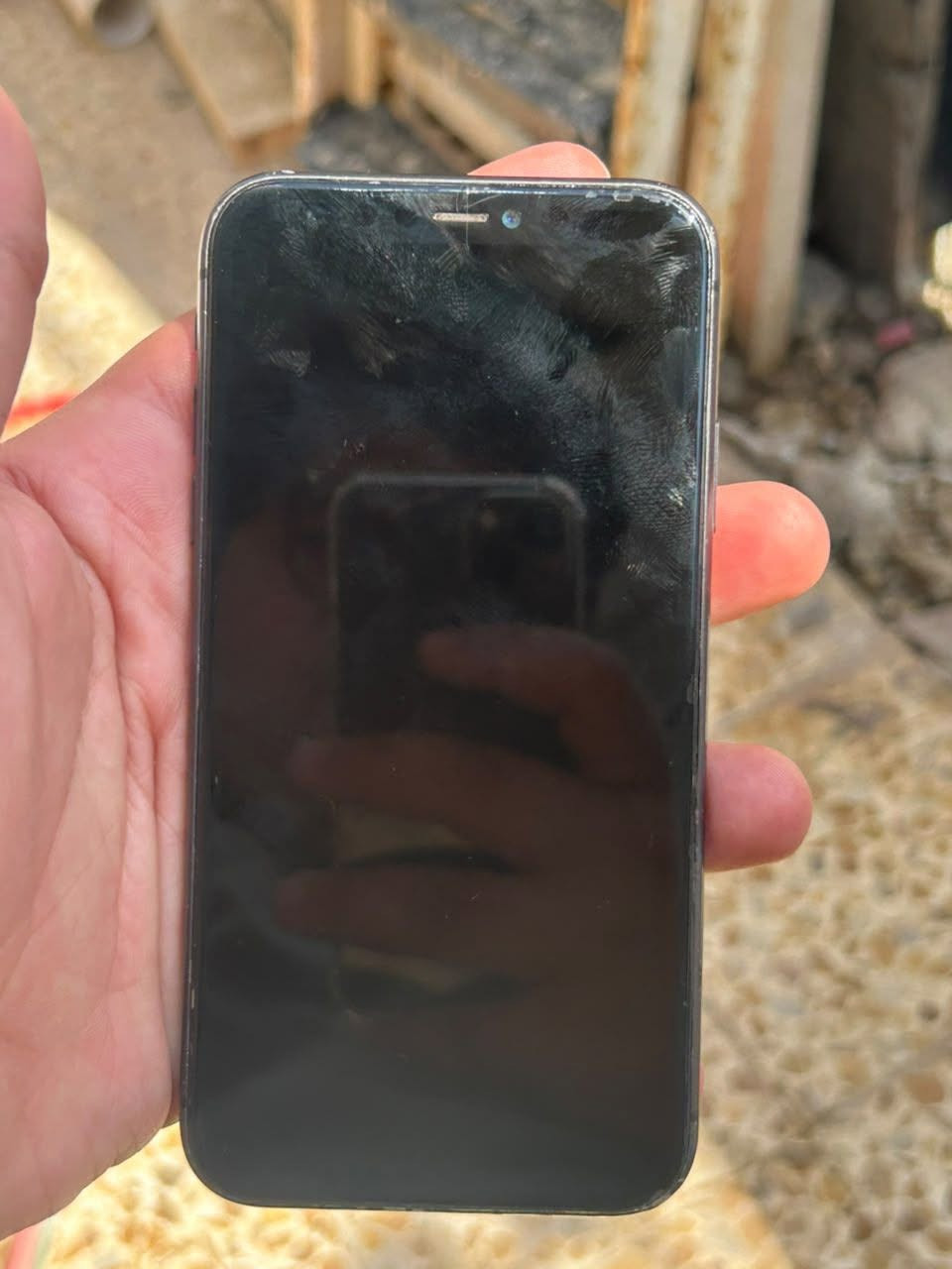 سلام عليكم
iphone 11
ذاكرة 128
بطارية 100 قطارة
مبدل شاشة GX الوانها تخبل
فيس ايدي شغال 
تك سيم 
جهاز نضيف كدام العين 
تجي تفحص وتاخذ 
كامراتو حلوه حيل
سعر 220 وبي مجال بسيط
استفسار اكثر اتصل 
***********
مكاني موصل ايسر
