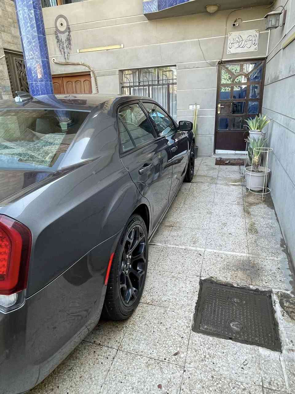 السلام عليكم اوبامه ٢٠١٩S ما عده الفتحه السياره جديده كلش حادثه امريكا باب السايق وخلف السايق وصار بيه بل عراق الجاملغ ربعه انصبغ وداعميه إماميه للجماليه السياره ماشيه ٥١الف كيلو متر السياره مثل مال اموضح بل صور السعر ٢٤٠) والرقم ***********
