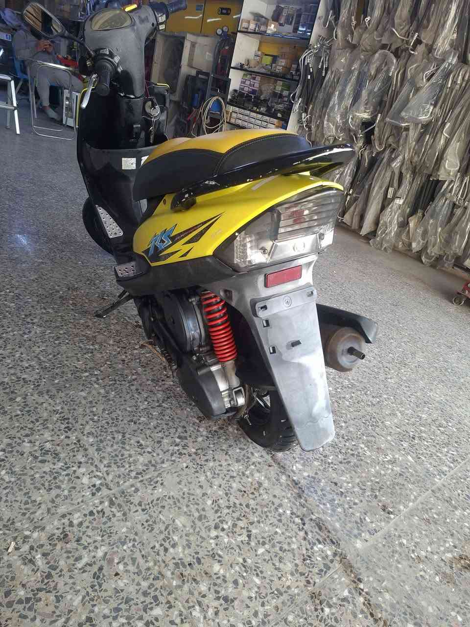 ماكس عدله لون مميز دراجه جاهزه سعر مليون مكاني بغداد كمب ساره ***********
