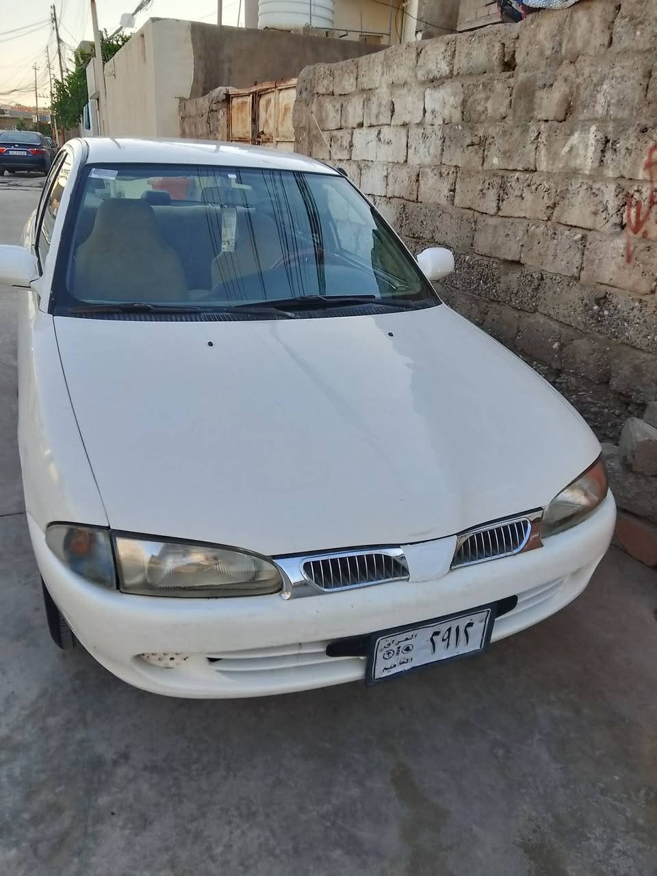 السلام عليكم بروتون 2002 نواب ضباط سياره جديدة كلها عل البلاد محرك كير كصه شرط أربع تايرات جدد صدر امامي  خلفي ومشط كبل يومين شادهن السيارة بدون صبغ بدون طخه شرط الوكاله السعر 36 وبيها مجال قليل باقي التفاصيل اتصل والخاص مفتوح رقم الموبايل *********** تبريد ثلج تدفئه سيارة جديدة كلها شغاله
