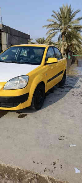 السلام عليكم كيه ريو موديل ٩ 
وارد امريكي مكينه كير خير من الله 
سنويه 2028 رقم نكليزي سياره بسمي 
ضربتها لمريكي بل جاملغ لخير من جهيت لعبري اصبع ضربه خفيفه  
ملاحضه اكو شخط فقط صبغ طايح بدون ضرر 
بيع او مراوس حسب لقناعه 
سعر ٧٠ رقم لهاتف ***********
