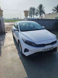 سيراتو 2024مكفوله كفاله عامه ماشيه 40الف حقيقي تبريد قطعتين للستفسار 0...