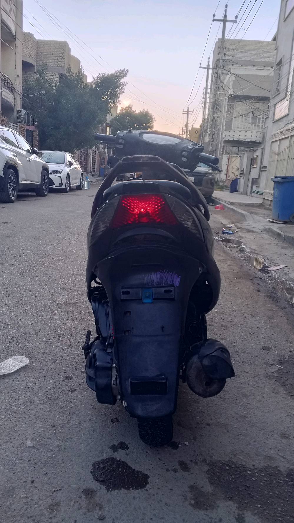 دراجه ماكس ١٤٠ عليه ادامه جديده مكينه نضيفه عنوان الحريه بغداد