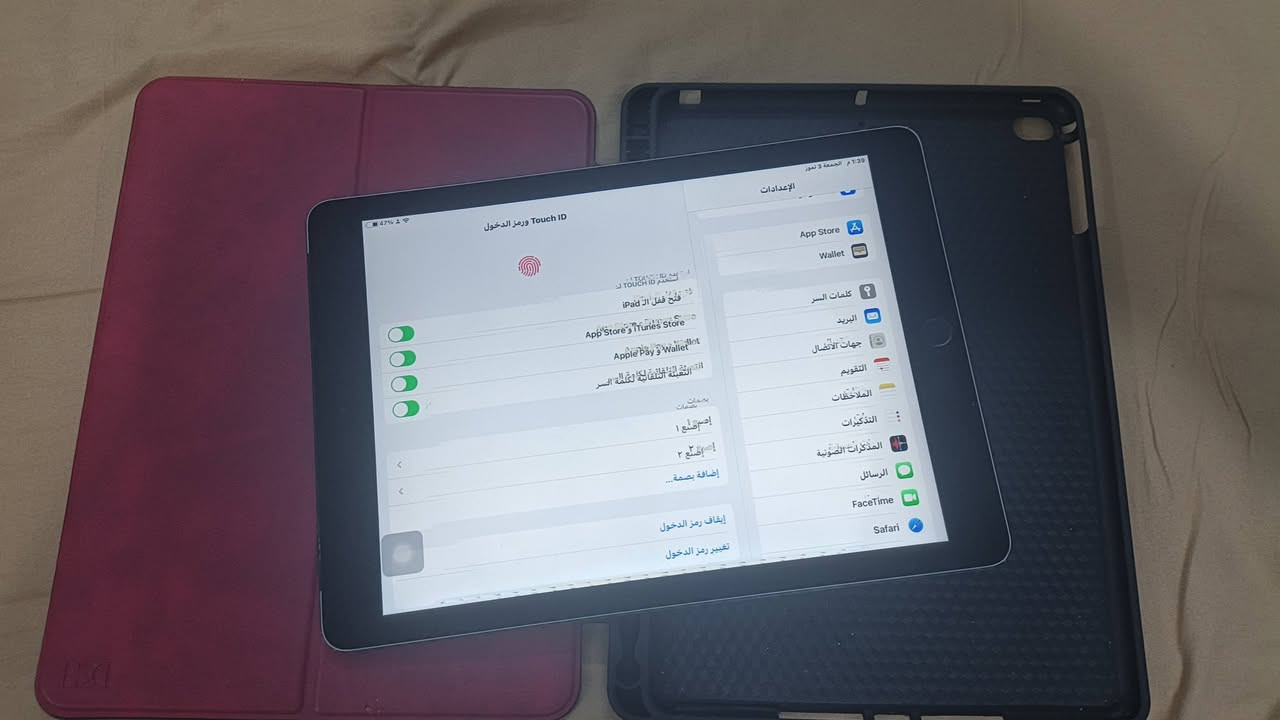 🔥 للبيع – iPad Air 2 (نسخة الشريحة) 64GB 🔥
📱 المواصفات: ✅ سعة تخزين: 64GB
✅ يدعم شريحة اتصال (Nano SIM) + Wi-Fi
✅ شاشة Retina قياس 9.7 إنش بدقة عالية
✅ معالج Apple A8X سريع وسلس
✅ بصمة Touch ID
✅ كاميرا خلفية 8MP
✅ كاميرا أمامية FaceTime HD
✅ بطارية ممتازة للاستخدام اليومي
✅ مناسب للدراسة، التصفح، مشاهدة الفيديو، والاجتماعات أونلاين.
📦 الجهاز نظيف وجاهز للاستخدام.
سعر 130 ا ألف 
***********

